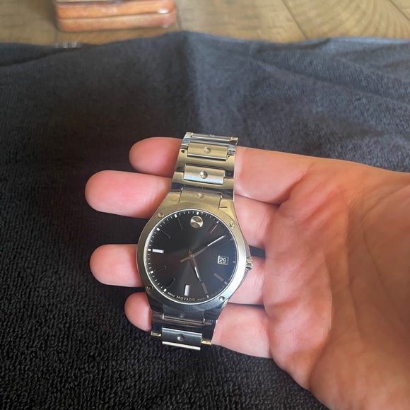 Movado mens watch - Picture 7 of 11
